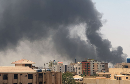 Sudan'da iç savaş çıktı. Ordu ile Hızlı Destek Kuvvetleri çatışıyor