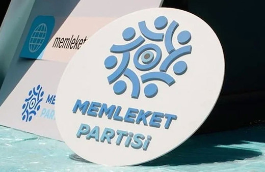 Muharrem İnce'ye darbe üstüne darbe! Memleket Partisi’nde bir üst düzey istifa daha