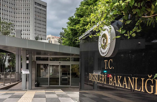 Dışişleri'nden Sudan açıklaması! Türk vatandaşlarıyla temas kuruluyor