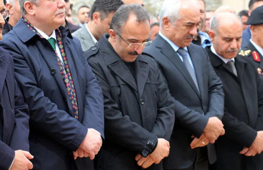 İsmail Çataklı'nın acı günü; vefat eden annesi son yolculuğuna uğurlandı