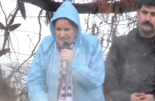 Masaya dönmesi için ikna eden ismi açıkladı! Meral Akşener: Aslında biz Recep Bey'i de kurtaracağız