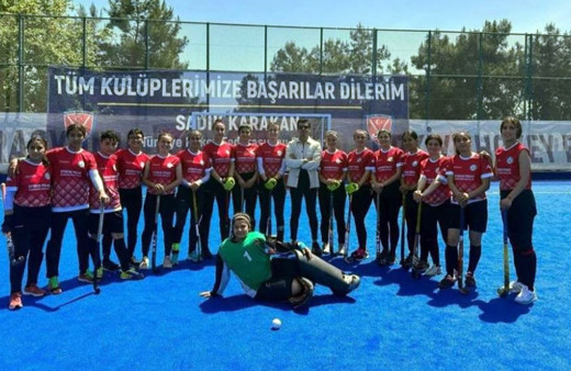 Hokeyde şampiyon, Diyarbakır Kayapınar Spor Kulübü