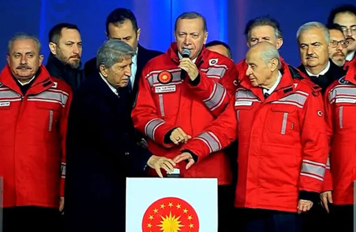 Karadeniz gazında ilk ateş yakıldı: 'Ben doğalgaz Aleviyim' esprileri