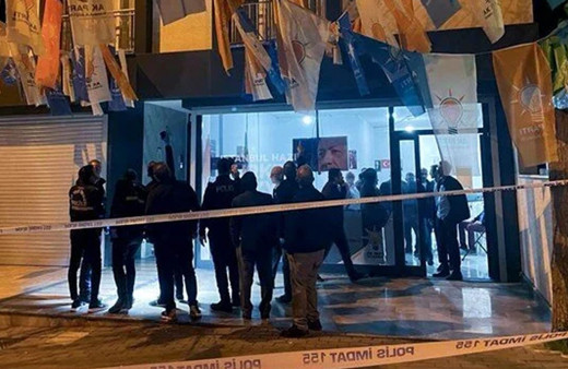 İstanbul'da AK Parti seçim irtibat bürosu önünde ateş açılmıştı! 2 kişi gözaltına alındı