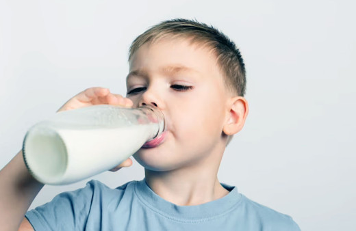 İngiltere’de gıda krizi: 1 milyondan fazla çocuk gıda yardımı alıyor