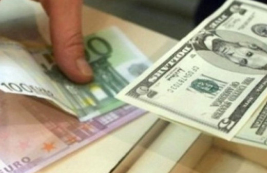 Dolar ve Euro'da rekor üstüne rekor! Bitcoin'de yükseliyor işte piyasalarda son durum