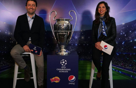 UEFA Şampiyonlar Ligi kupası İstanbul'da