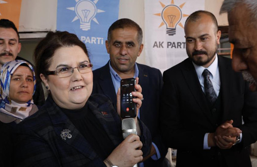 Cumhurbaşkanı Erdoğan, telefonla vatandaşlarla görüştü