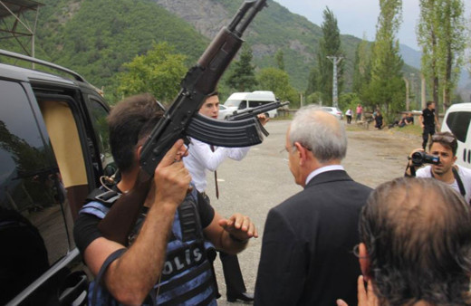 PKK Kılıçdaroğlu'na neden saldırdı? Zafer Şahin 'gerçekler ayrıntılarda gizlidir' deyip paylaştı