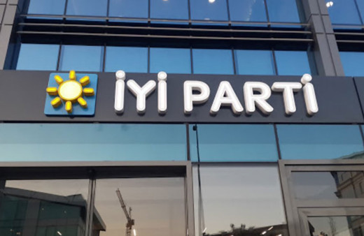 İYİ Partili şok istifa! Genel Başkan Yardımcısı, 'HDP Kılıçdaroğlu'nu destekliyorsa' deyip bıraktı