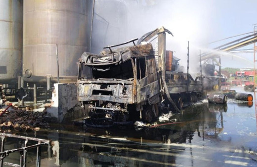 Kırklareli'de kimya ve entegre atık tesisindeki yangın söndürüldü