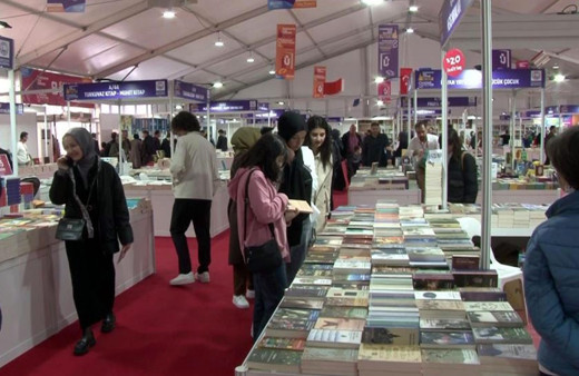 Üsküdar Kitap Fuarı kitapseverleri bekliyor