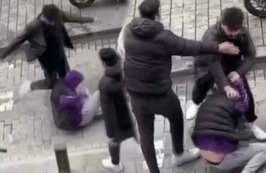 Videoları sosyal medyaya damga vurmuştu! Fenomen Alişen Olucak trafikte tekme tokat kavga etti