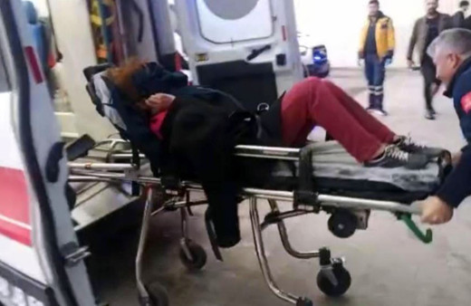 Kayseri'de boğazından bıçaklanan kadın ağır yaralandı