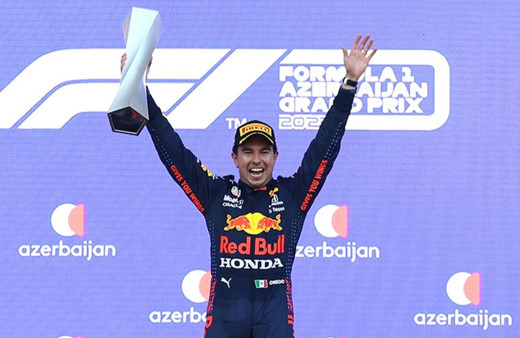 Formula 1 Azerbaycan ayağındaki sprint yarışında Perez birinci