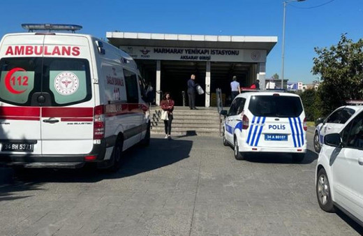 Marmaray Yenikapı istasyonunda intihar! Seferlerde aksamaya neden oldu