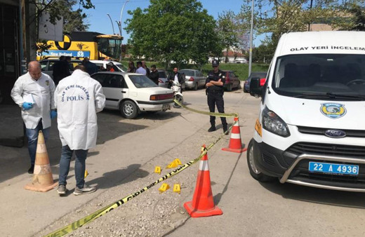 Edirne'de eski koca sokak ortasında dehşet saçtı! Eşinin yeni kocasını kurşun yağmuruna tuttu