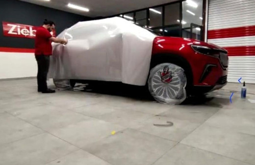 Togg'a ilk modifiye Adana'dan! Aracı alır almaz bunu yaptılar