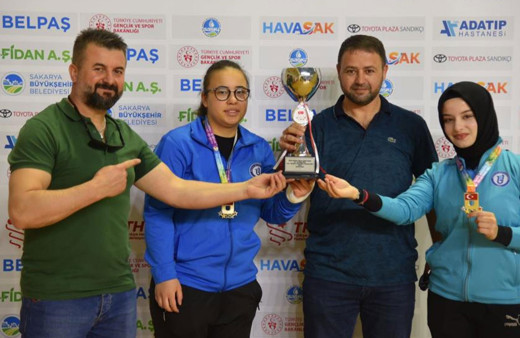 Bartın Üniversitesi Wushu Şampiyonasında takım halinde birinci oldu