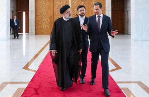 İran Cumhurbaşkanı Suriye'de! 13 yıl sonra ilk üst düzey ziyaret!