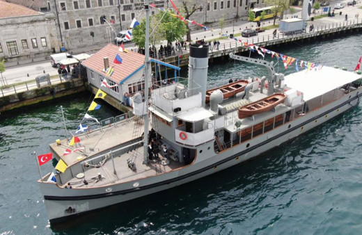 TCG Nusret Müze Gemisi, İstanbul Üsküdar’da ziyarete açıldı