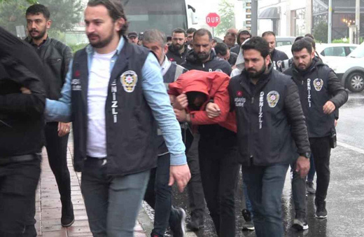 Denizli merkezli 4 ilde operasyon! Milyonluk vurgun yapan çete çökertildi