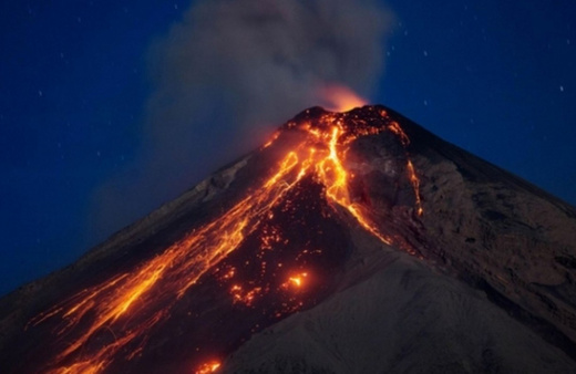 Fuego Yanardağı'nın faaliyete geçtiği Guatemala’da 1054 kişi tahliye edildi