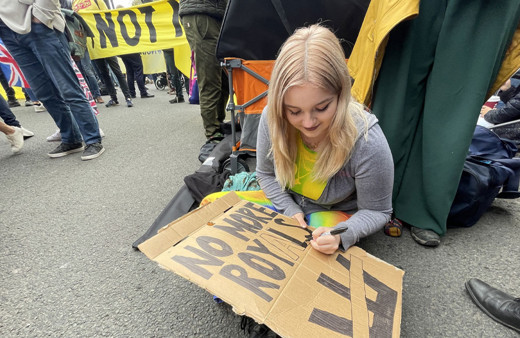 Bunlar da Kral Charles'ı istemeyen İngilizler!