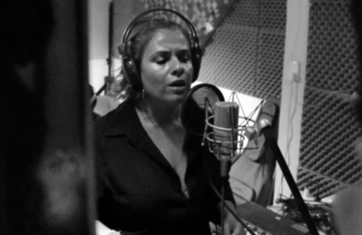 Arjantinli sanatçılardan Aşık Veysel'in "Uzun İnce Bir Yoldayım" türküsü