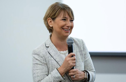 Tarihte bir ilk! Amerikan Üniversitesine Türk rektör atandı