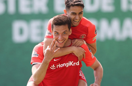 Süper Toto Süper Lig'de Sivasspor'a Ümraniye şoku: 4-1