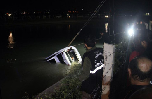 Şanlıurfa'da korkunç kaza: 4 ölü, 2 kayıp, 1 yaralı