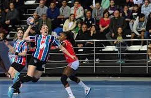 THF Başkanı Uğur Kılıç'tan Avrupa Kupası şampiyonu Konyaaltı Belediyespor'a tebrik