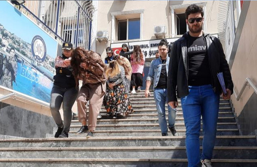 İstanbul'da hırsızlık çetesi yakalandı: 4 kadın gözaltında