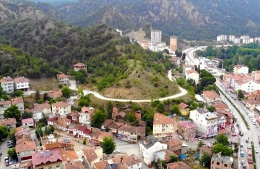 Hanönü'de madenciler tiyatro oyunu sergiledi