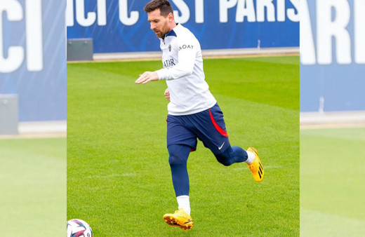 Lionel Messi antrenmanlara geri döndü