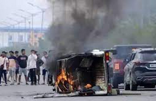 Hindistan'ın Manipur eyaletindeki şiddet olaylarında can kaybı 60'a çıktı