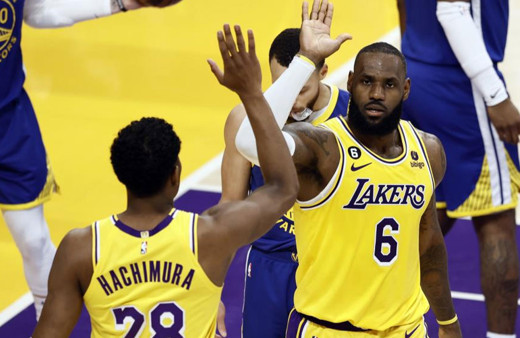 NBA'de Lakers, Golden State karşısında 3-1 öne geçti