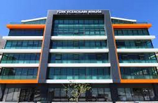 Türk Eczacıları Birliği "Eczacı Her Yerde" kampanyası başlattı