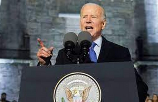 Biden, düşük ücretler nedeniyle greve giden Hollywood senaristlerine destek verdi