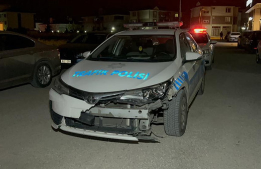 Polis otosuna çarpıp kaçtı! Alkollü sürücü nefes kesen kovalamacayla yakalandı