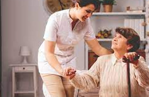 Evde bakım desteği alan engelli ve yaşlı yakınına "sigorta" imkanı