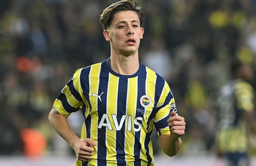 Arda Güler kararını verdi, yakın çevresine söyledi! Sözleşmesindeki '5 milyon Euro' detayı Fenerbahçelileri endişelendiriyordu
