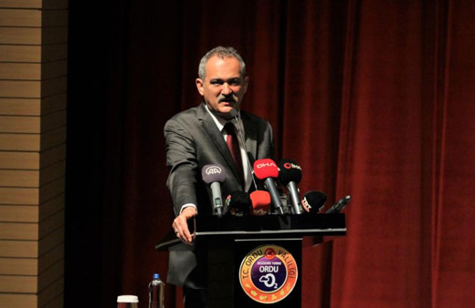 Milli Eğitim Bakanı Mahmut Özer: Okul öncesi eğitimde ek ücreti kaldırıyoruz