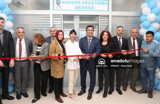 Rize Recep Tayyip Erdoğan Üniversitesinde Kanser Araştırma Laboratuvarı açıldı
