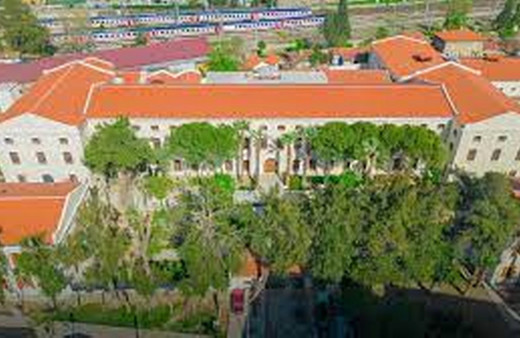 "İzmir Kültür Sanat Fabrikası" eşsiz eserleriyle ziyaretçilerini karşılıyor