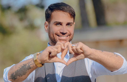 Şarkıcı Doğuş'tan 14 Mayıs mesajı! Desteklediği adayı böyle duyurdu