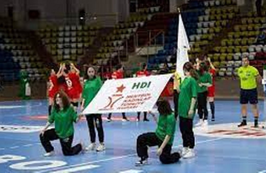 Yunanistan Kadın Voleybol Milli Takımı'nın yeni başantrenörü Yunus Öçal oldu