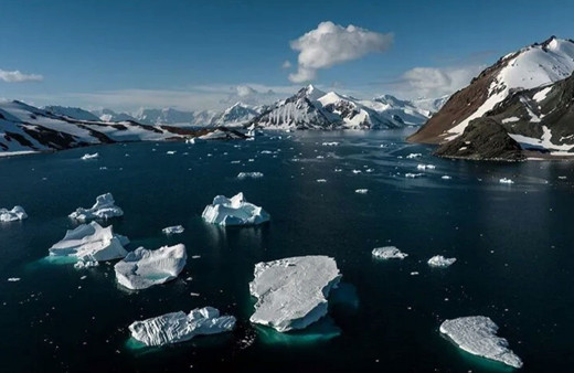 Antarktika, rekor seviyede erimeye devam ediyor
