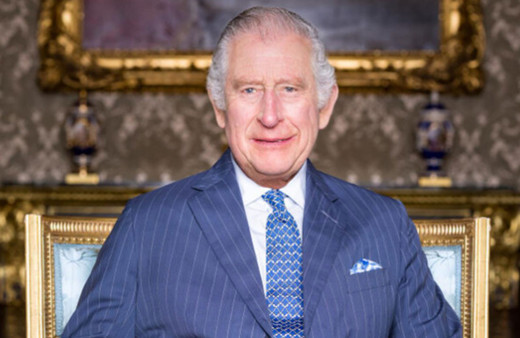 Kral Charles, Buckingham Sarayı'nda varisleriyle poz verdi